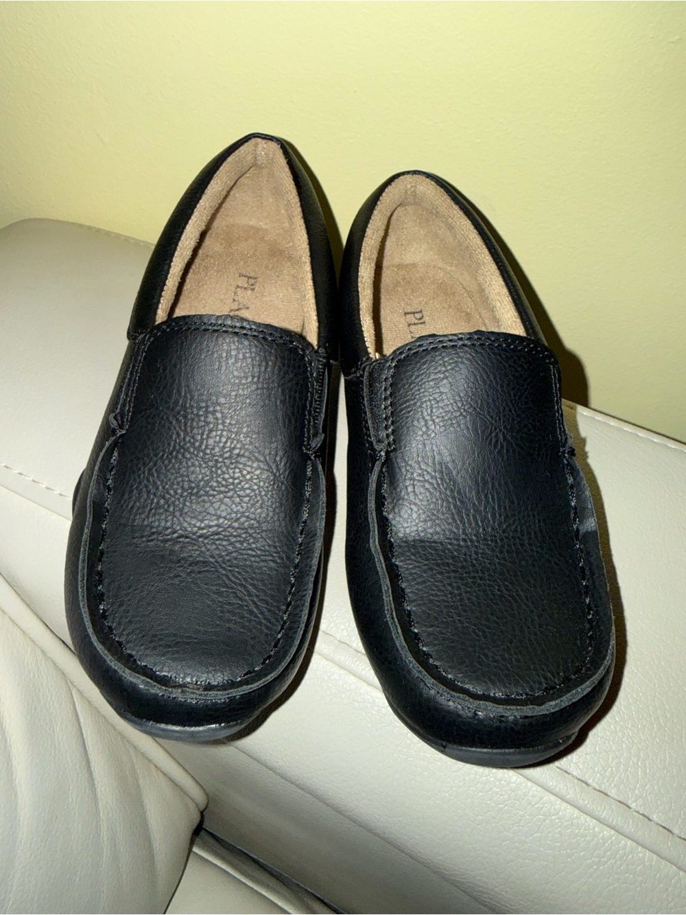 The Children's Place Black Slip-On Toddler Boy Loafers - Picture 8 of 8